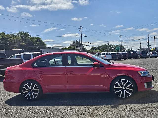 2012 VOLKSWAGEN Jetta