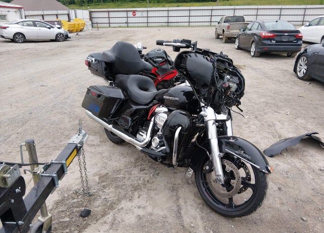2019 HARLEY DAVIDSON FLHTK / ULTRA LIMITED