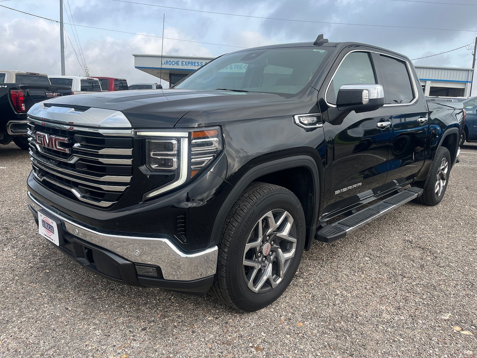 2024 GMC Sierra