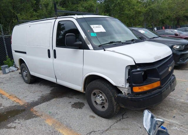 2010 CHEVROLET Express