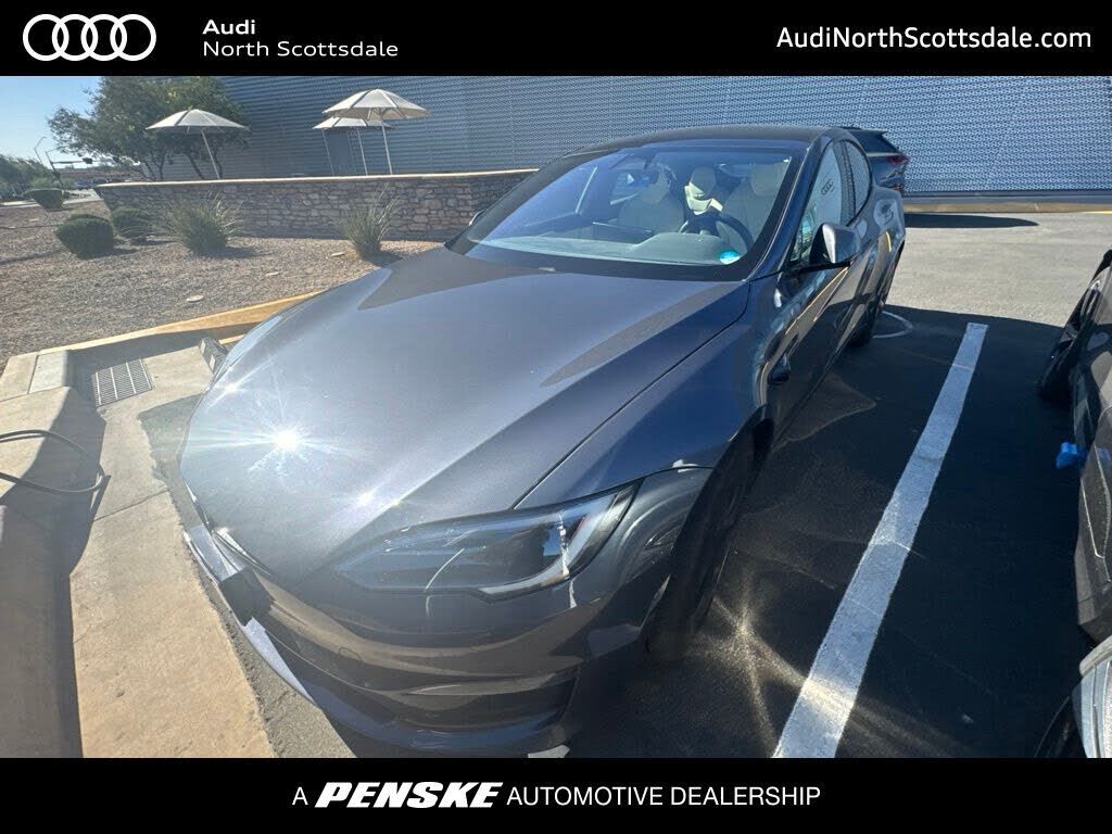 2022 TESLA Model S