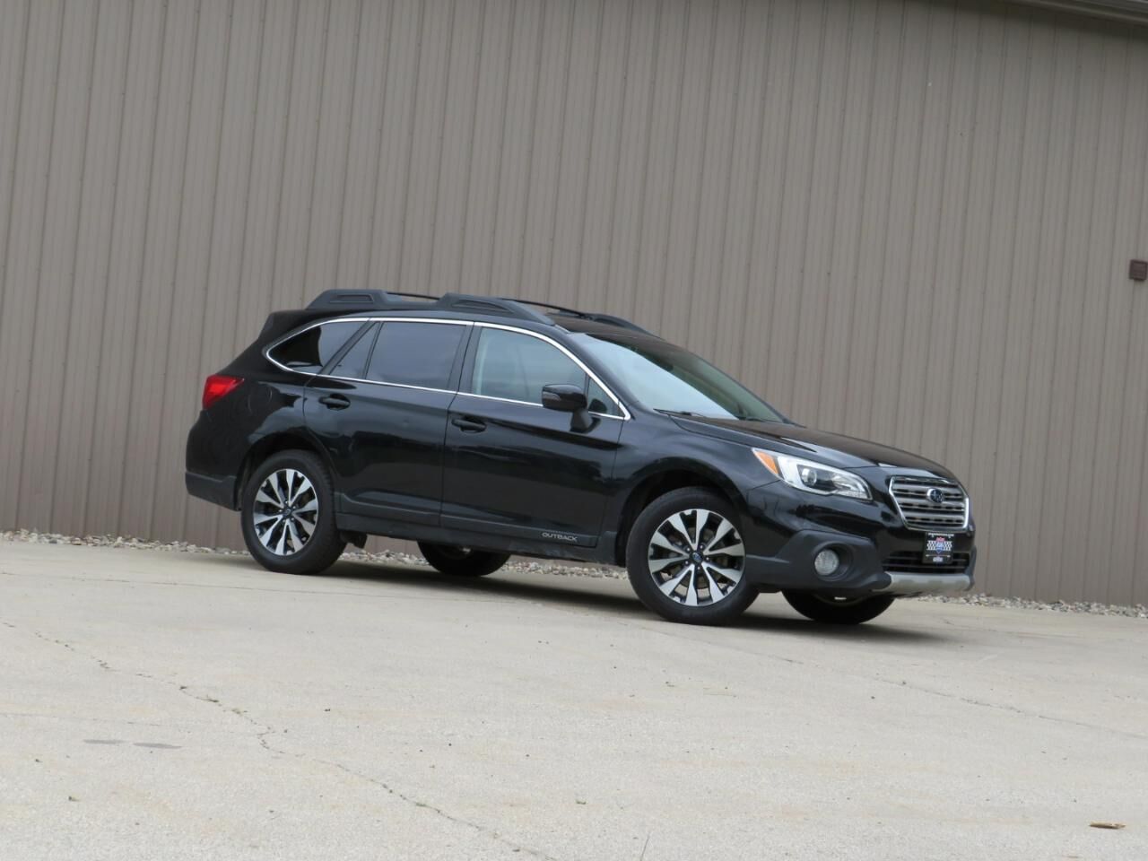 2015 SUBARU Outback