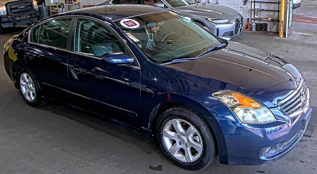 2009 NISSAN Altima
