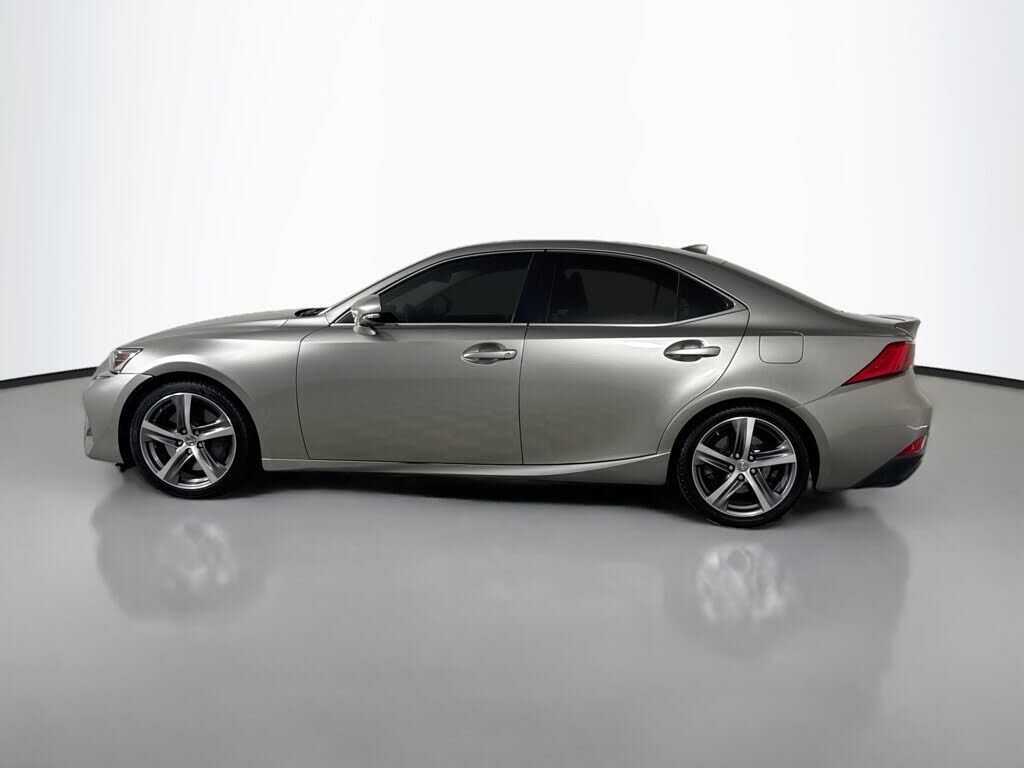 2018 Lexus IS
