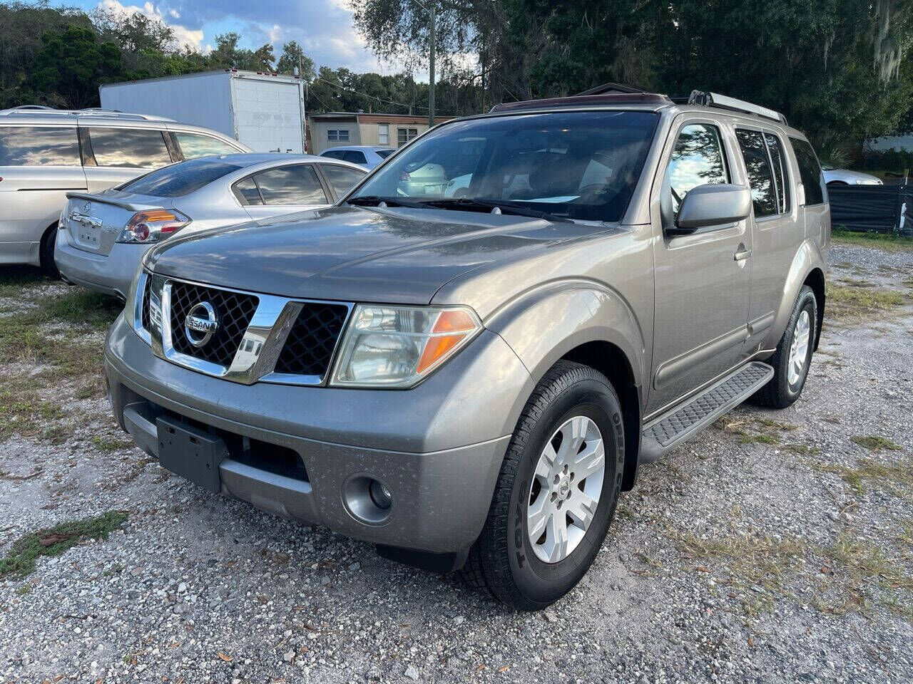 2005 NISSAN Pathfinder