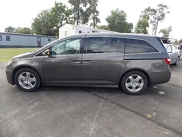 2011 HONDA Odyssey
