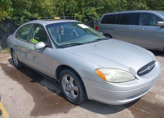 Ford Taurus