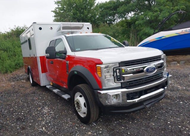 2017 FORD F-550