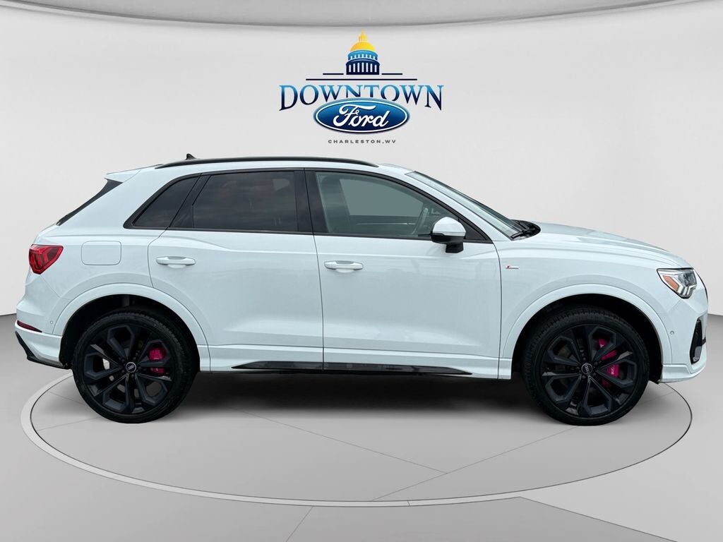 2021 Audi Q3