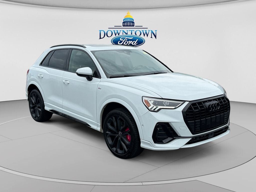 2021 AUDI Q3