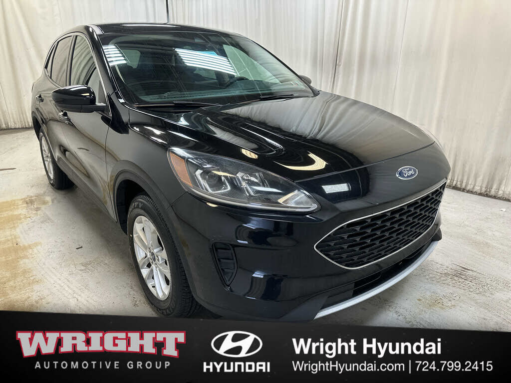 2020 FORD Escape