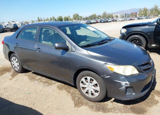 2011 TOYOTA Corolla