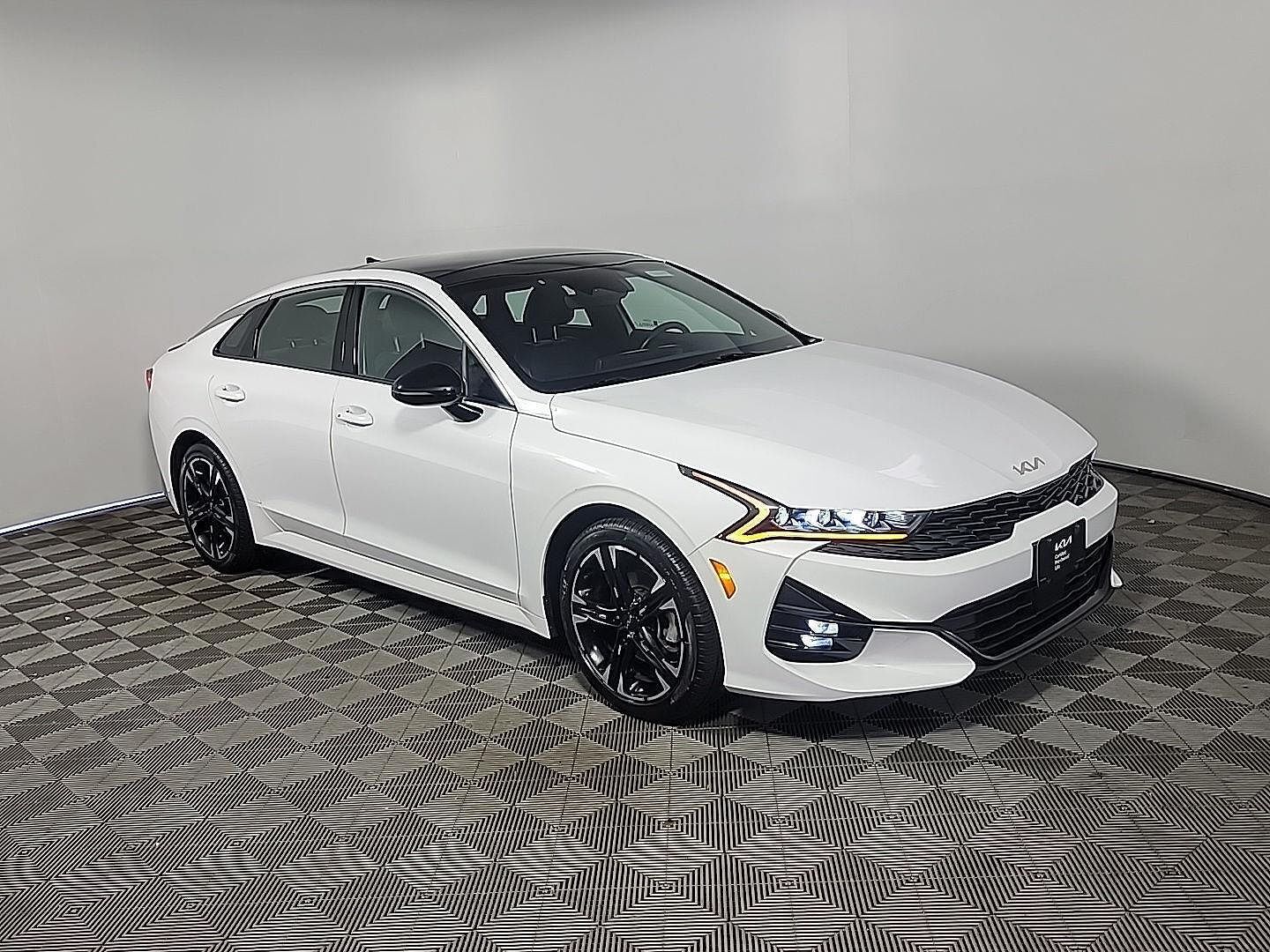 2023 KIA K5