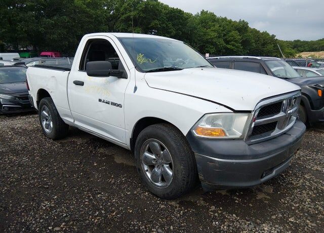 2011 DODGE Ram