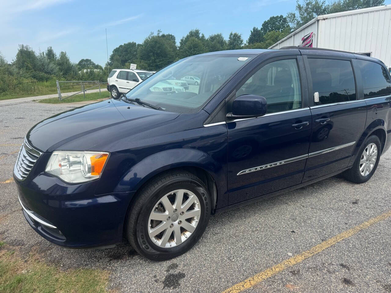 2016 CHRYSLER Town and Country
