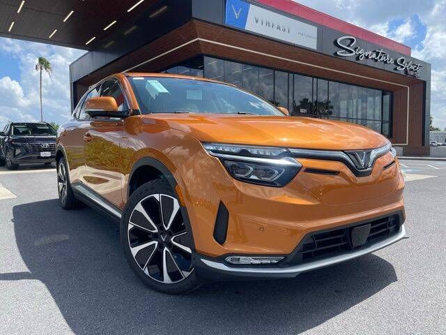 2025 VINFAST VF 8