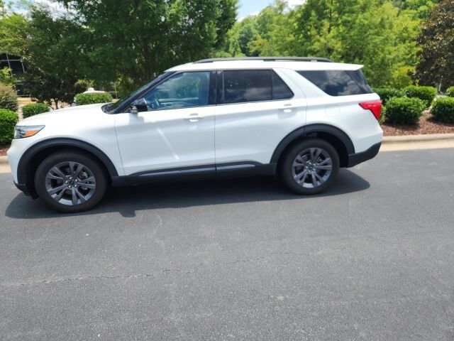 2023 FORD Explorer