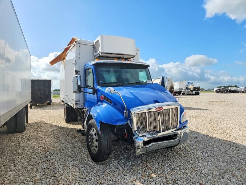 1995 PETERBILT 477