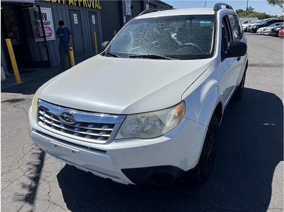 2011 SUBARU Forester