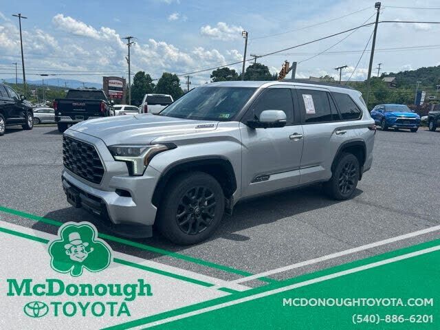 2025 TOYOTA Sequoia