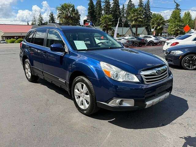 2010 SUBARU Outback