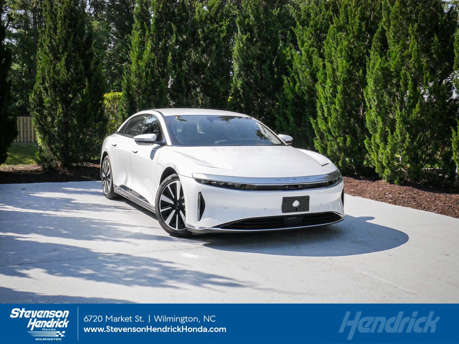 2025 LUCID Air