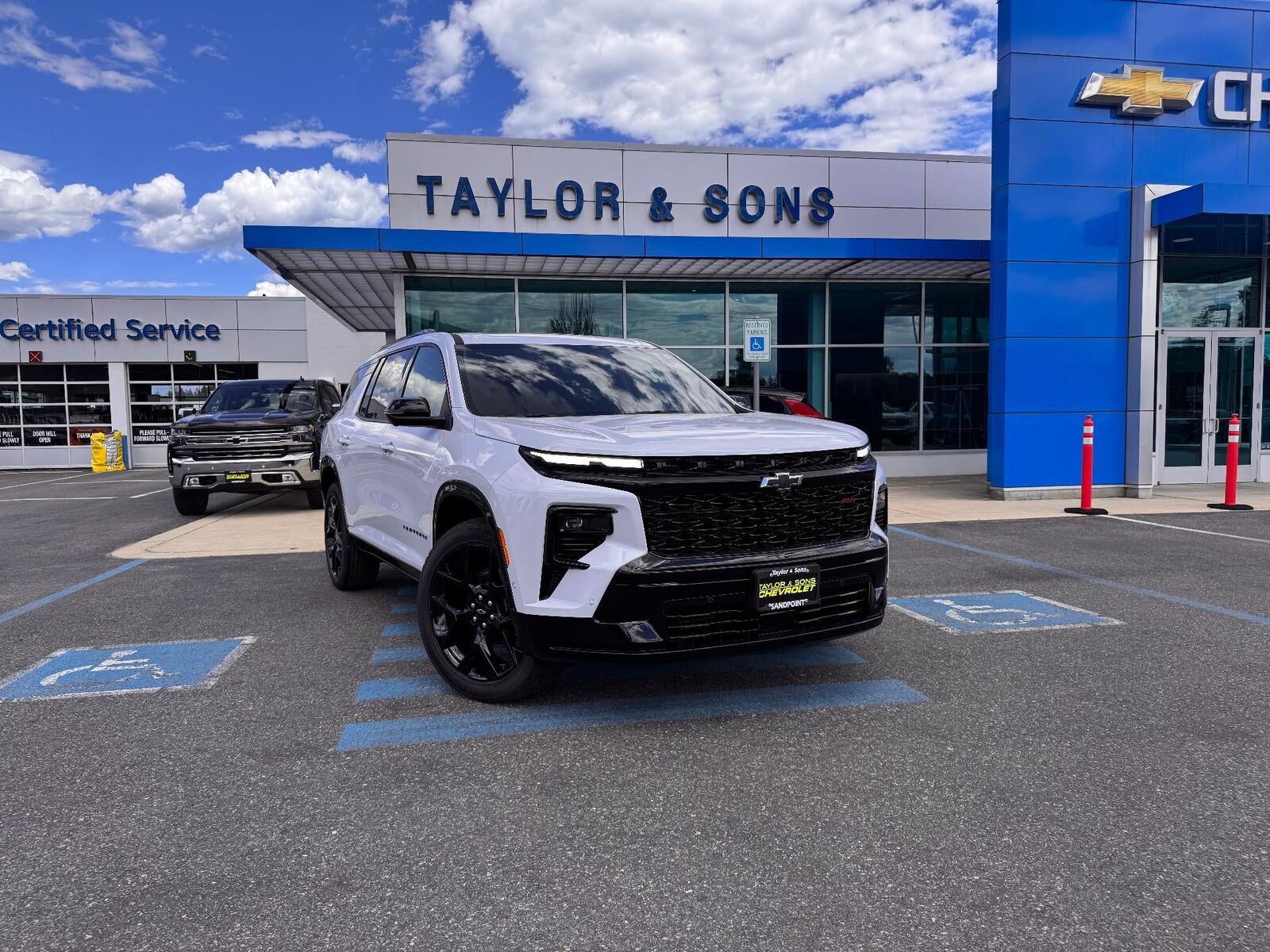 2026 CHEVROLET Traverse