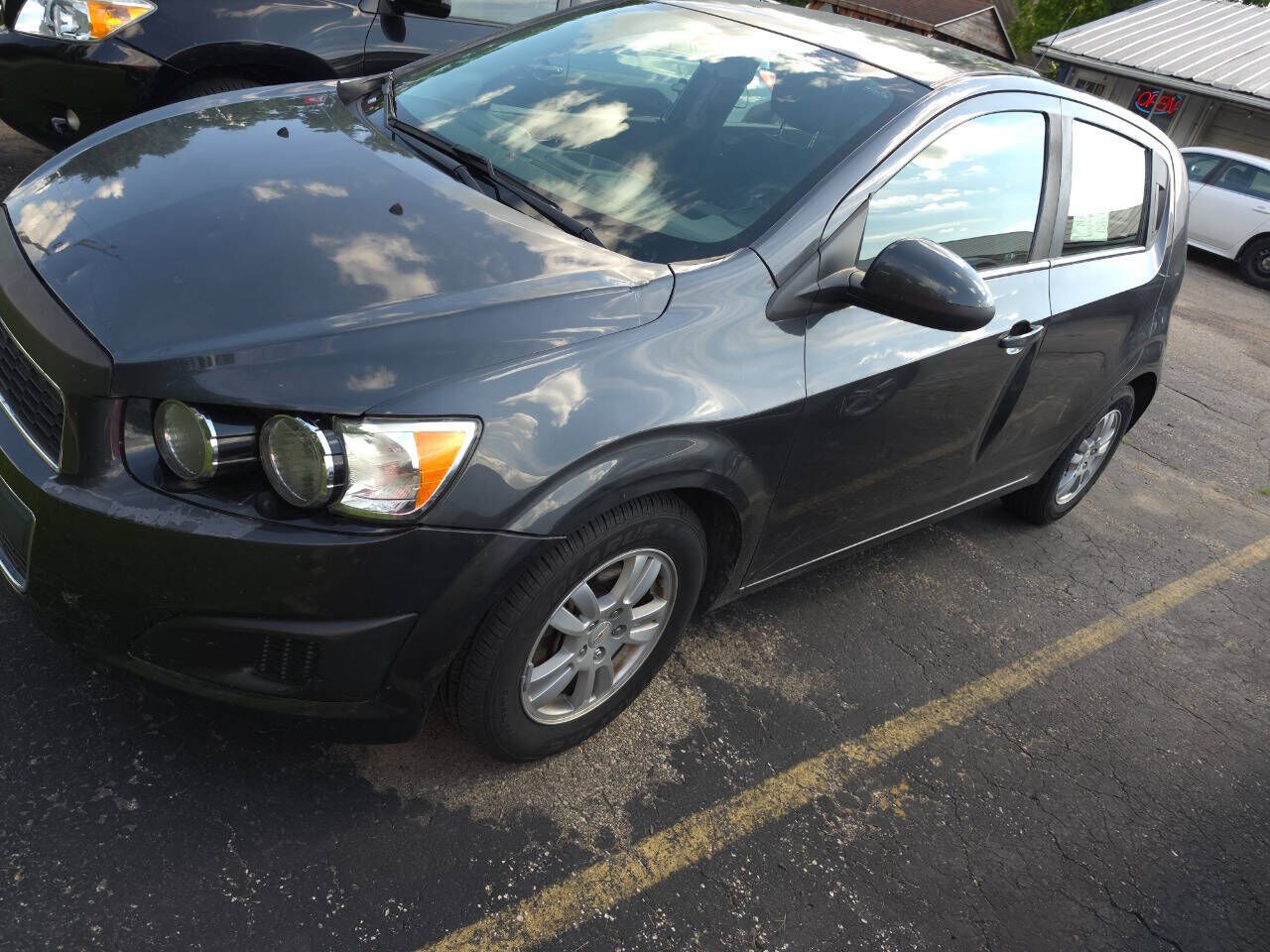 2016 CHEVROLET Sonic
