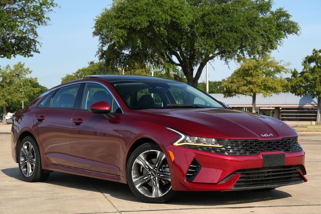2023 KIA K5