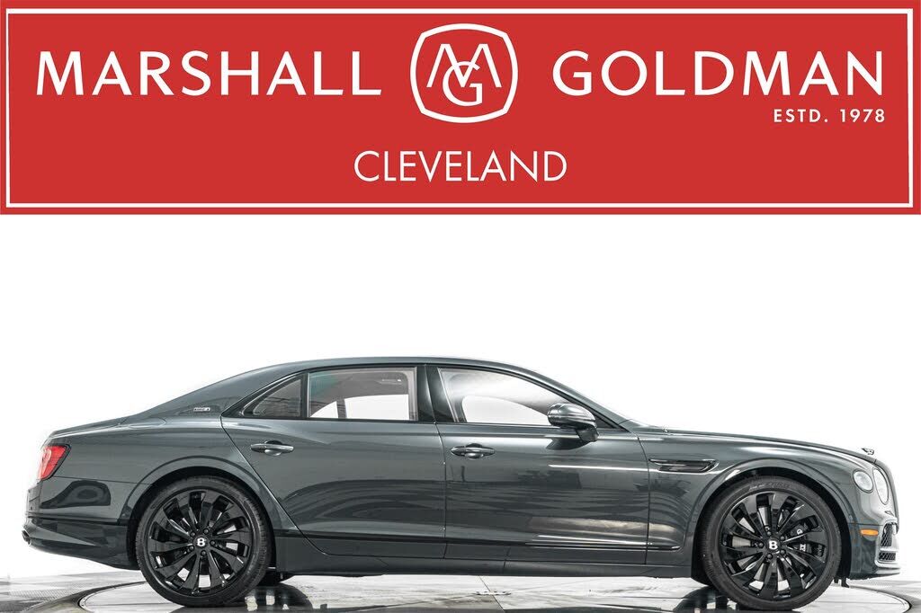 2024 BENTLEY Flying Spur