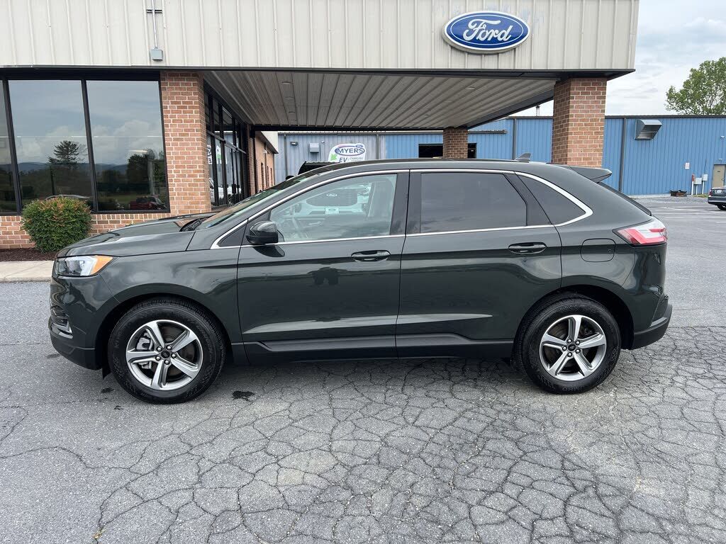 2024 FORD Edge