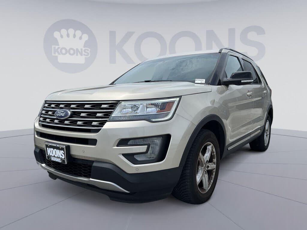2017 FORD Explorer