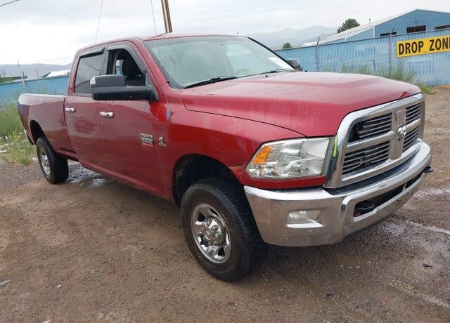 2012 DODGE Ram