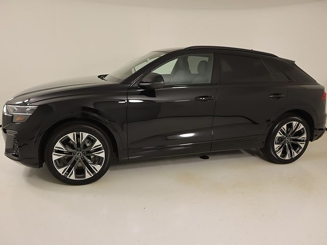 2026 Audi Q8