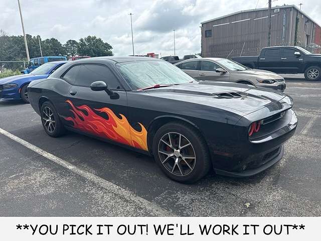 2017 DODGE Challenger