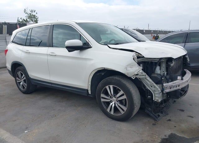 2017 HONDA Pilot