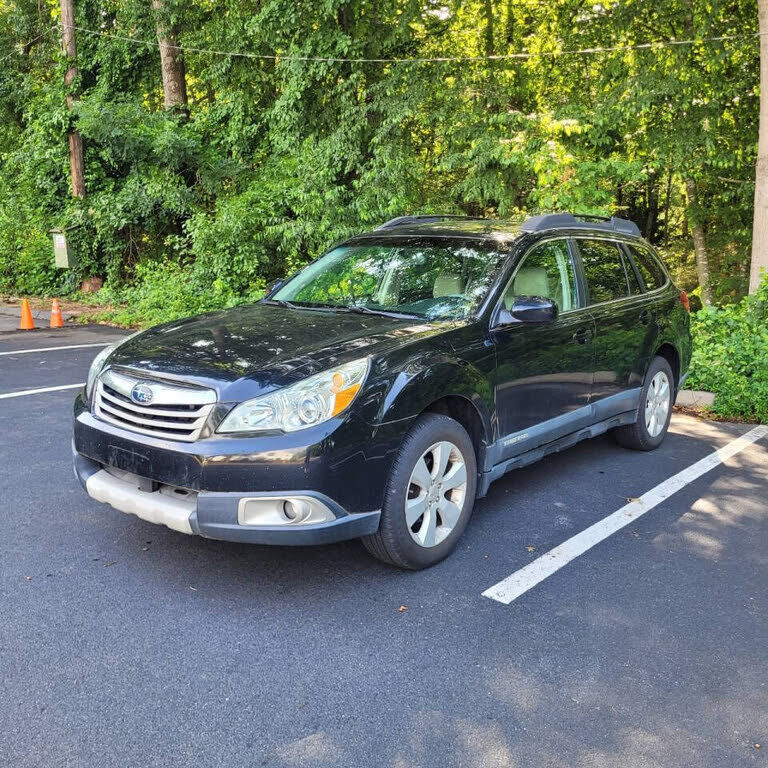 2010 SUBARU Outback