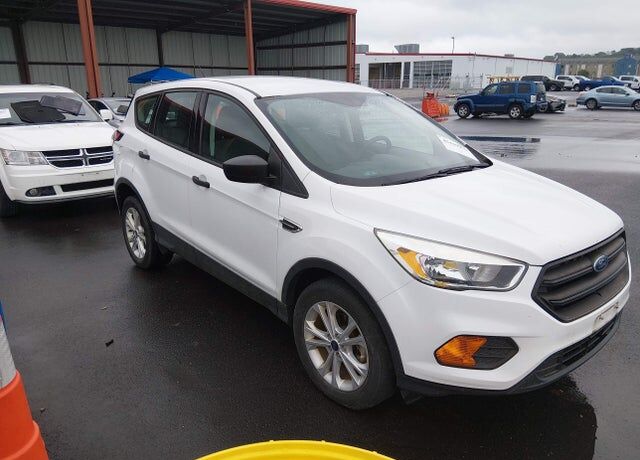 2017 FORD Escape