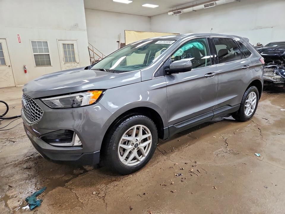 2023 FORD Edge