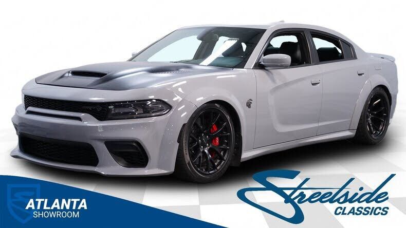 2021 DODGE Charger