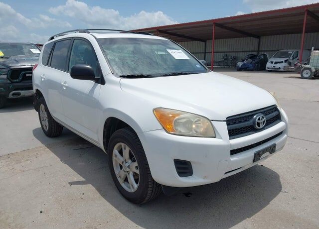 2011 TOYOTA RAV4