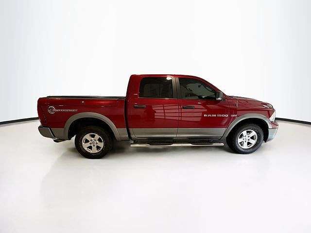 2011 DODGE Ram
