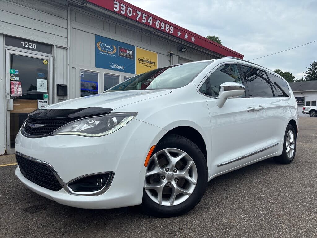 2020 CHRYSLER Pacifica