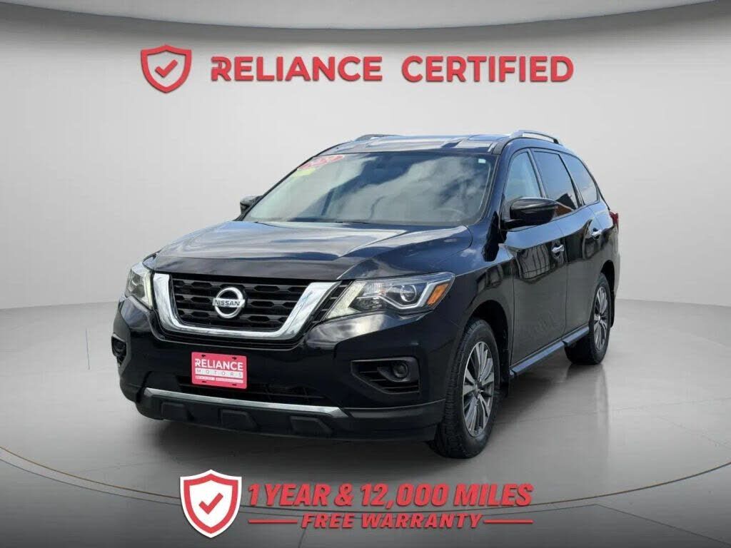 2020 NISSAN Pathfinder