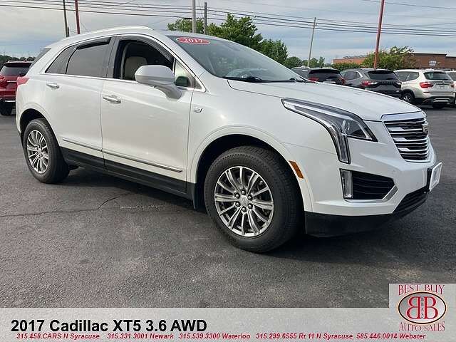 2017 CADILLAC XT5