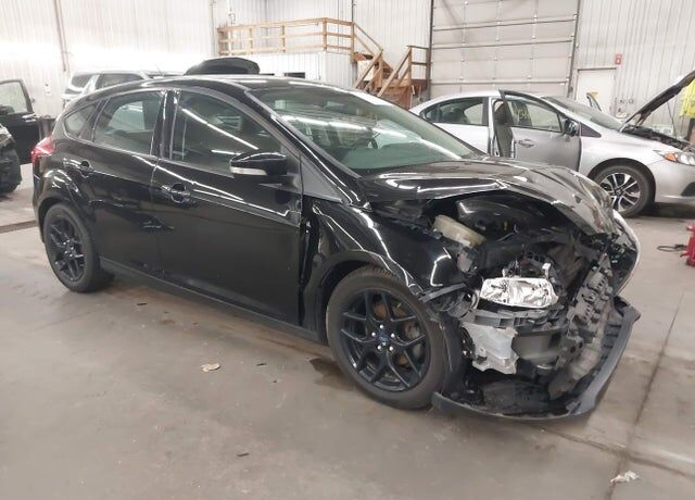 2017 FORD Focus