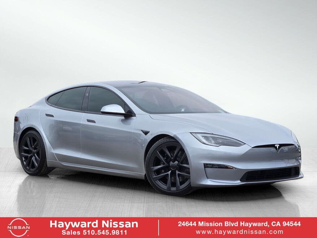2025 TESLA Model S