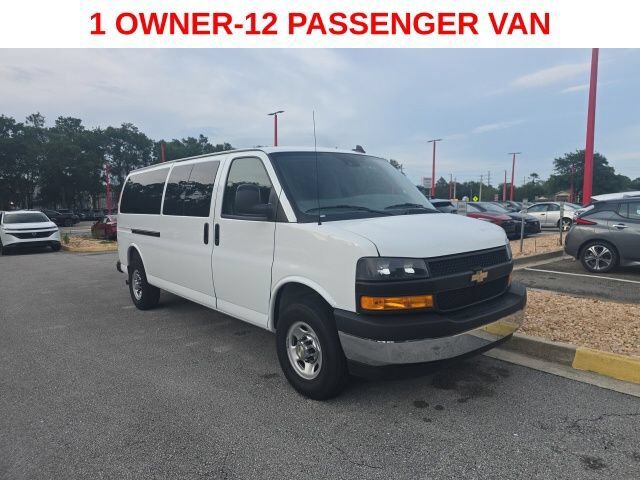 2025 CHEVROLET Express