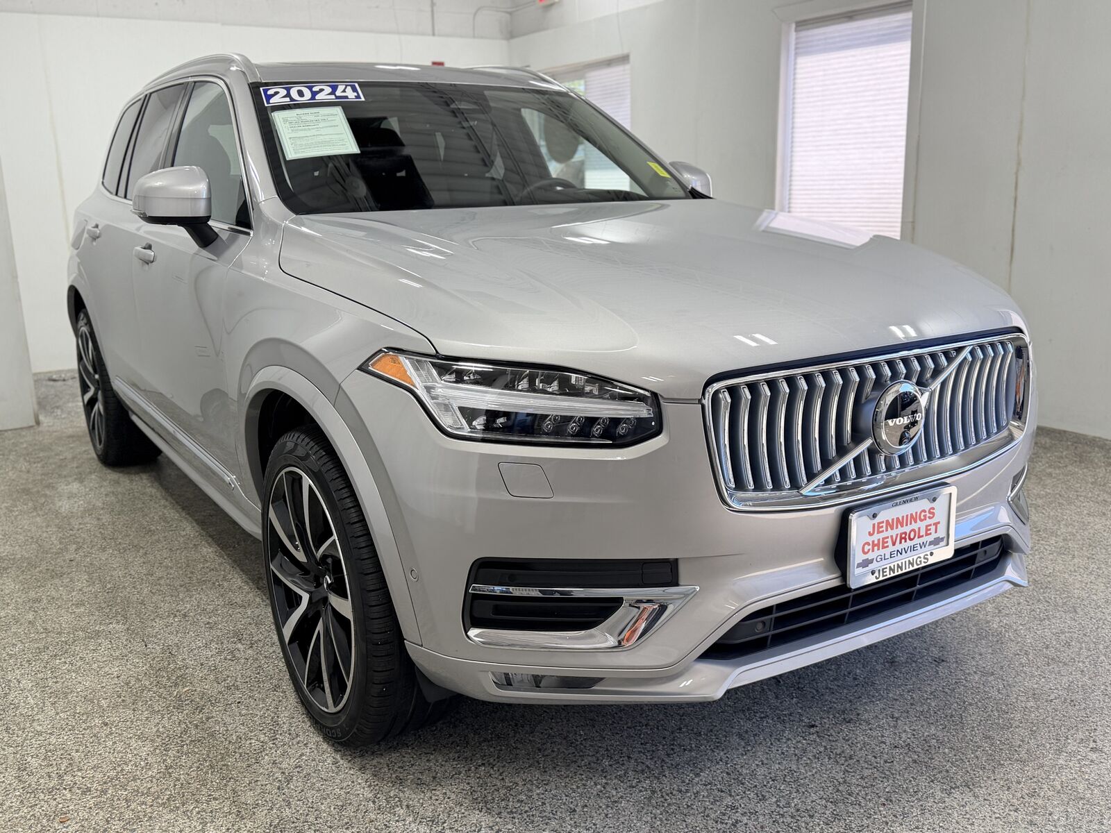 2024 VOLVO XC90