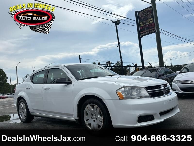 2012 DODGE Avenger